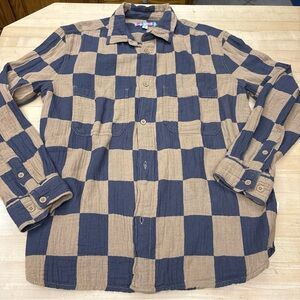 Urban Outfitters checkered Blue and Tan button up women’s Textured Fabric Small